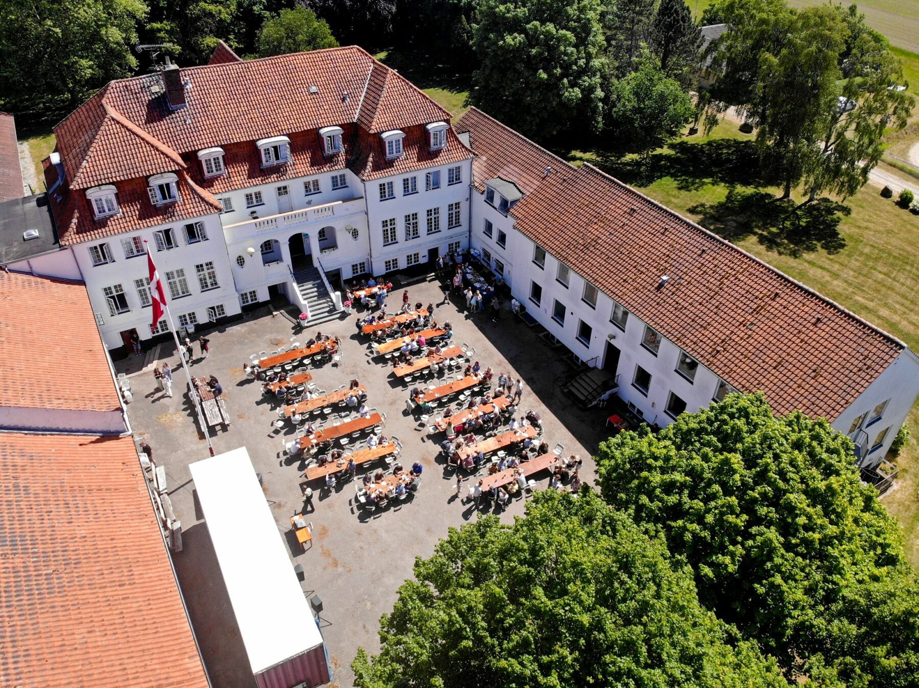 Bliv ny elev på Lundby efterskole ved at gå til tilmelding her